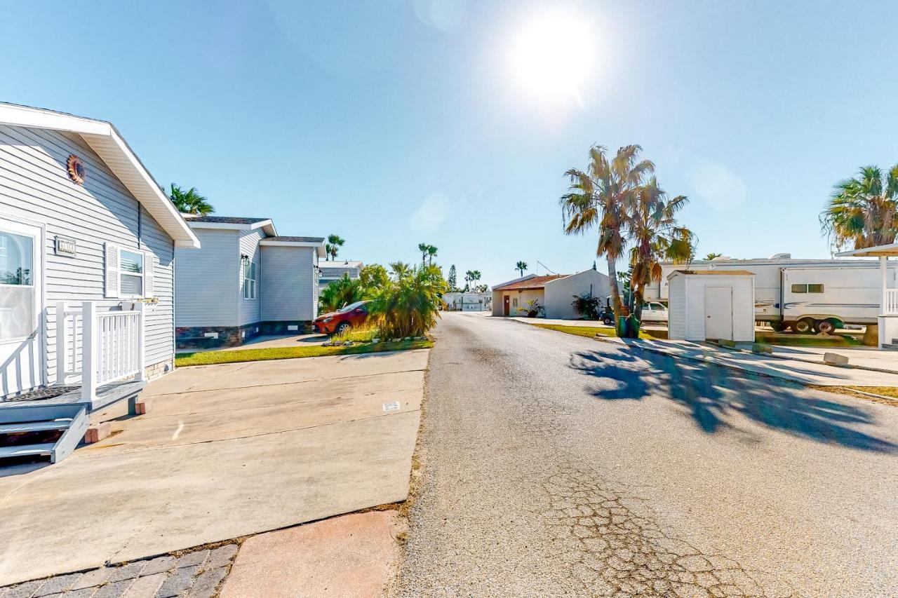Long Island Village Unit 638 Sand Dollar Drive ポートイザベル エクステリア 写真